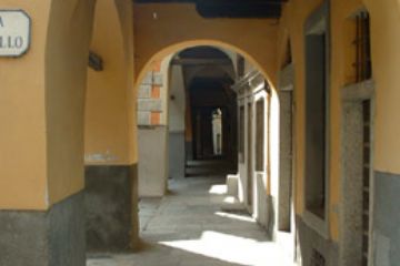 Borgo Medievale - Portici di Via Roma